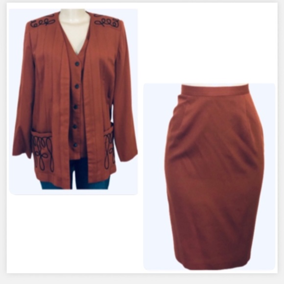 Vintage Dresses & Skirts - Women's Classic  Vintage Suit Blazer  and Pencil‎ skirt